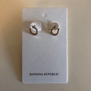 Banana Republic Lucky Horseshoe Stud Earings